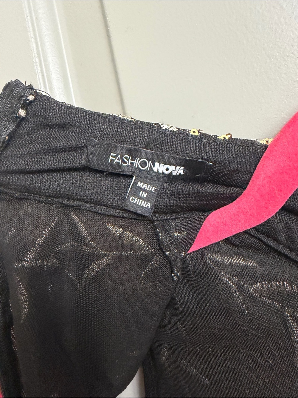 Fashion Nova Black & Gold Sequin Embroidered Bodysuit Size Medium NWOT - Picture 6 of 6